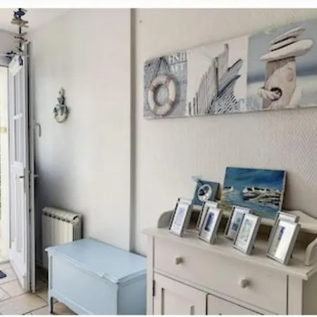 Holiday home L'echo Des Vagues Foulerot